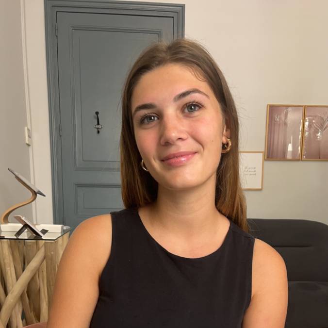 restructuration et teinture des sourcils dans notre centre de beauté situé à Lyon